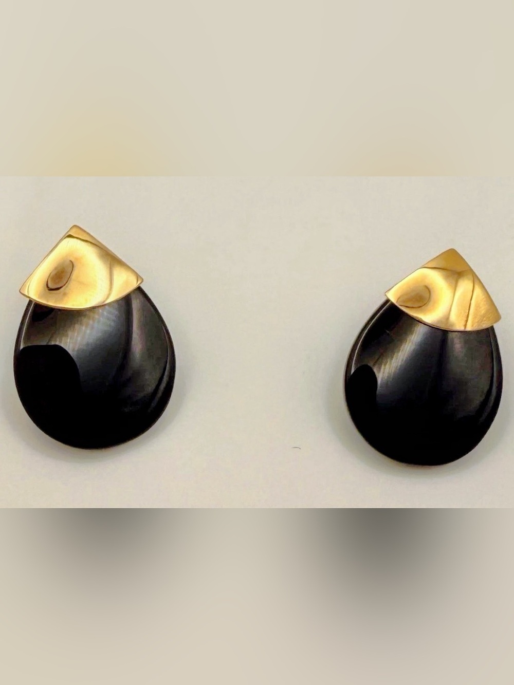 14k Solid Yellow Gold & Black Onyx Tear Drop Stud Earrings